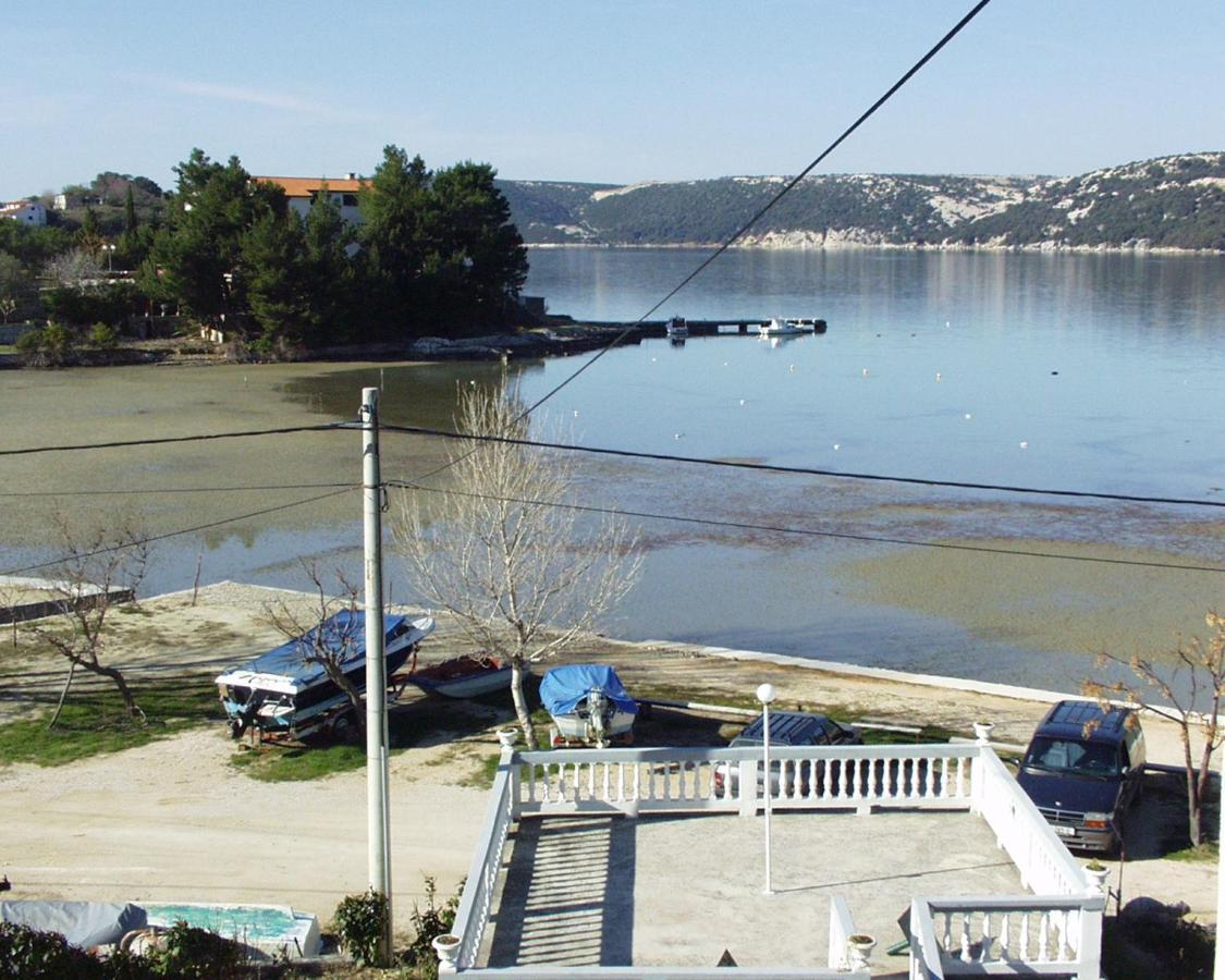 Apartments And Rooms By The Sea Supetarska Draga - Donja, Rab - 2001 Exterior foto